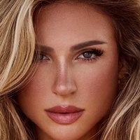 Раян Мърфи Голи