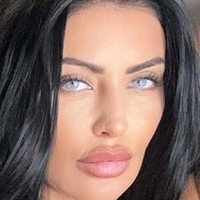 Скарлет Бувие Голи