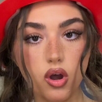 Талия Голдбърг Голи