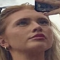 Търнтдейзи Голи