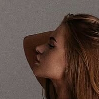 в1икси Голи