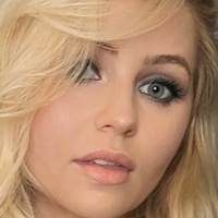 Ся Андерсън Голи