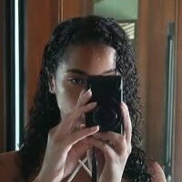 Знефер Голи