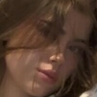 Зоуи Елис Голи